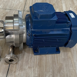 پمپ شیر شیردوش گوسفند